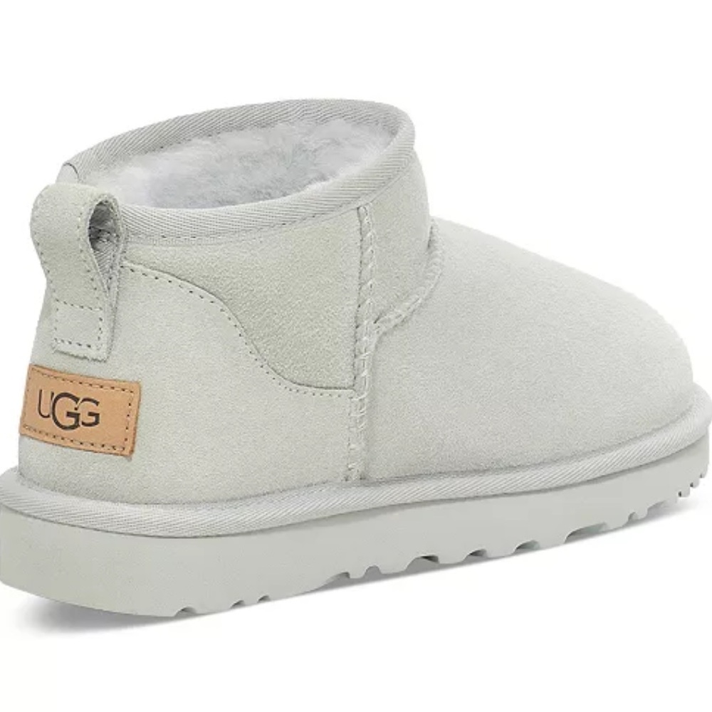 Women's Classic Ultra Mini Booties
